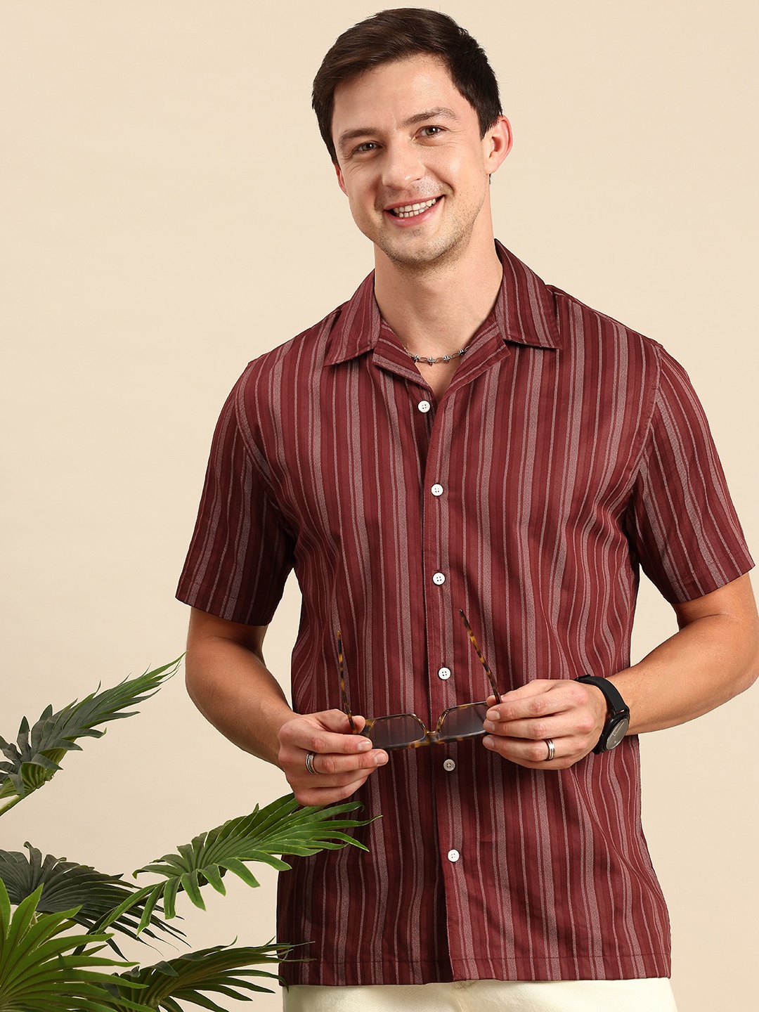 

Mast & Harbour Men Relaxed Striped Casual Shirt, Maroon