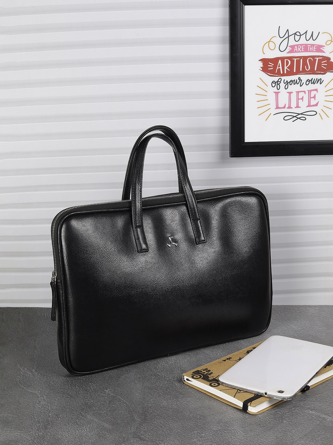 

Mochi Unisex Laptop Bag, Black