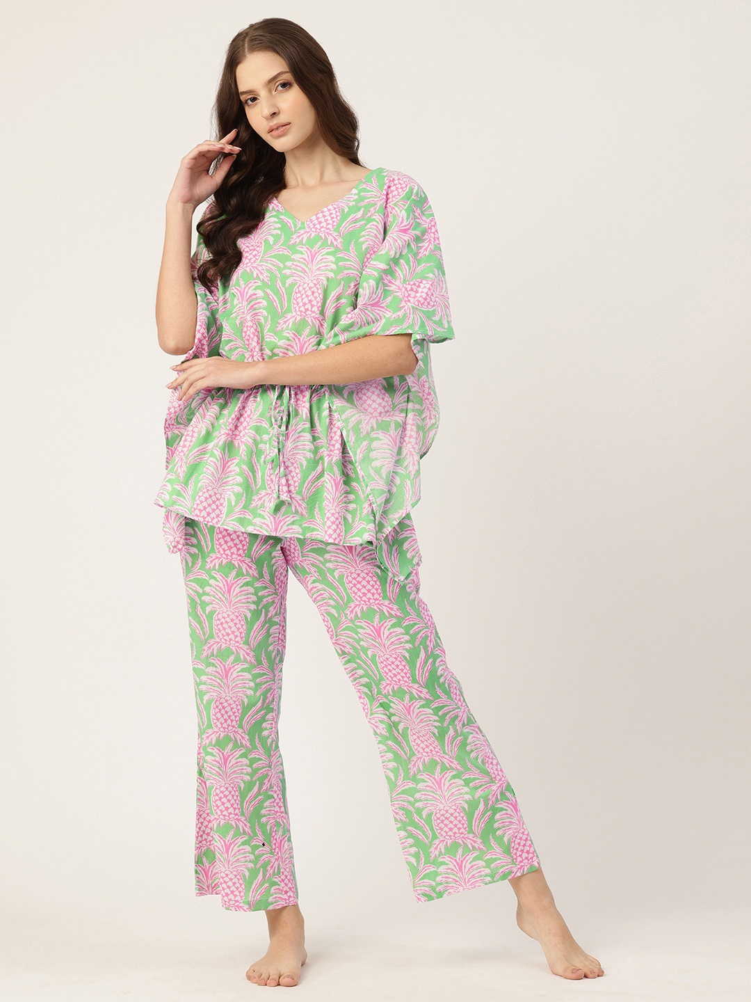 

ETC Conversational Printed Pure Cotton Kaftan Night Suit, Green