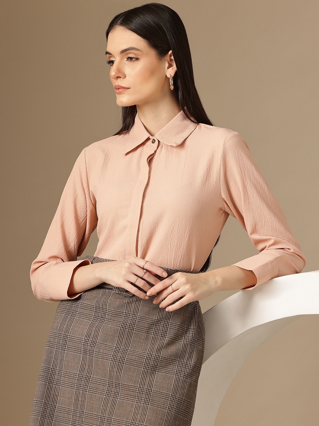 

Chemistry Standard Formal Shirt, Peach