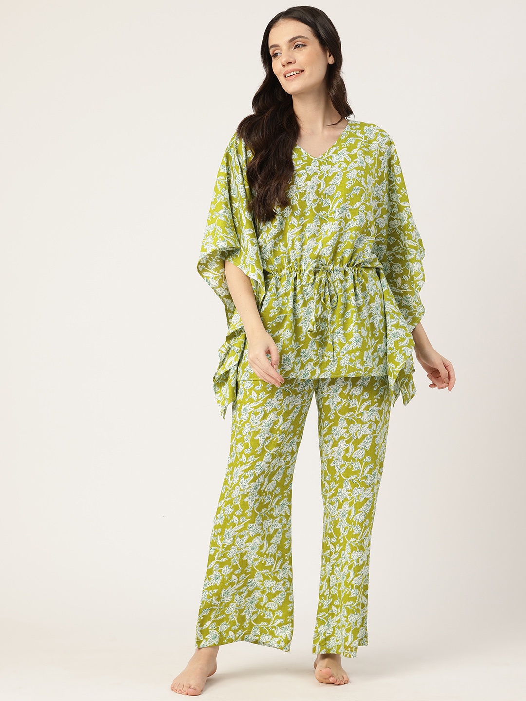 

ETC Floral Printed Kaftan Top with Pyjamas Night suit, Green