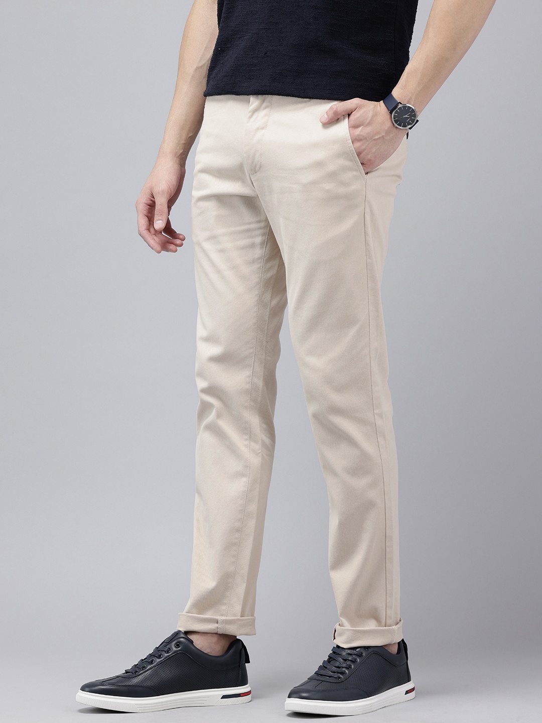 Arrow Men Bronson Slim Fit Low-Rise Trousers, Beige