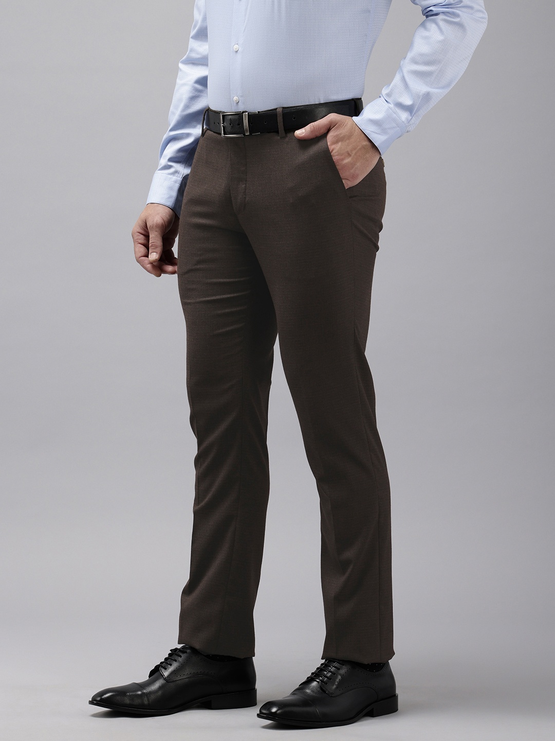 

Arrow Men Self Checked Tailored Fit Formal Trousers, Brown