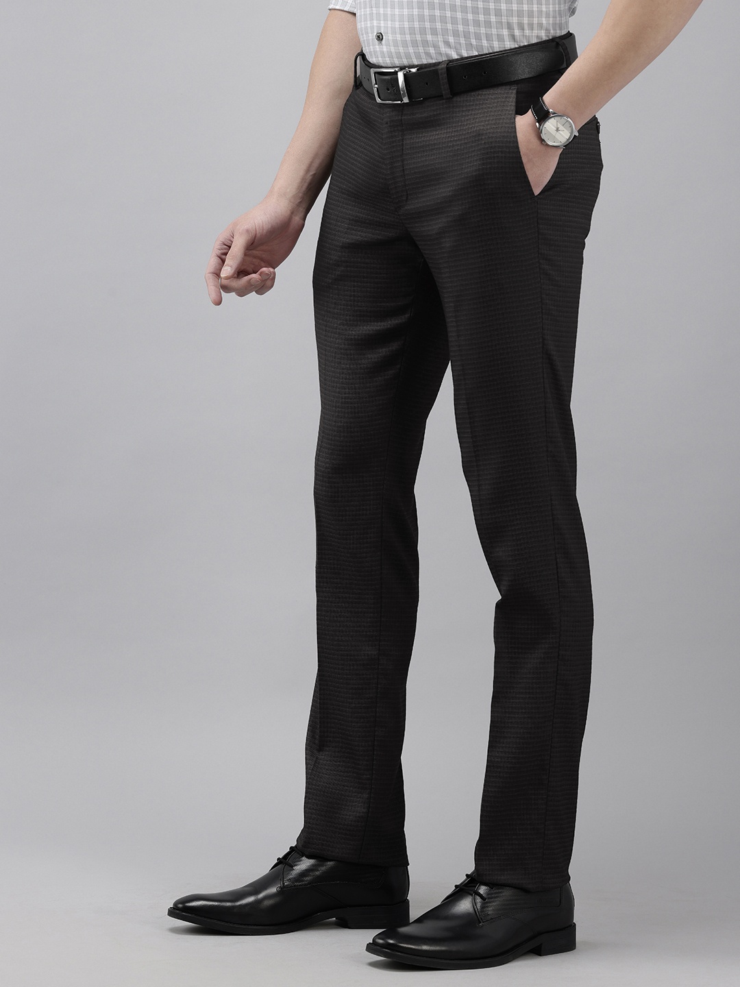 

Arrow Men Checked Hudson Tailored Tapered Fit Formal Trousers, Black