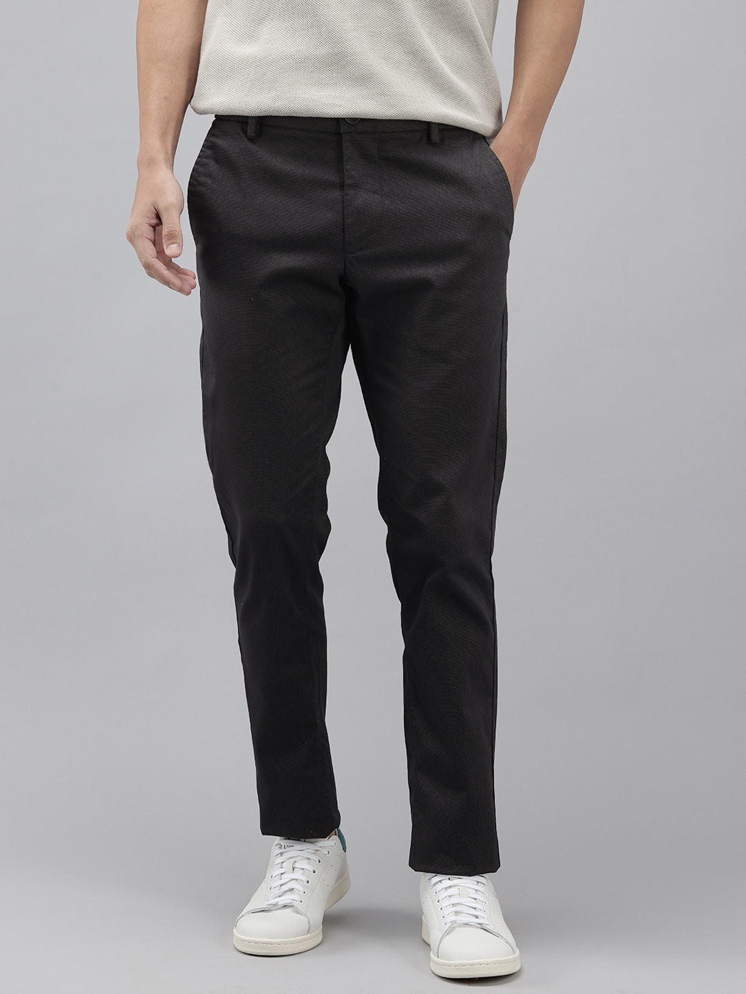 

Arrow Men Bronson Slim Fit Printed Low-Rise Trousers, Charcoal