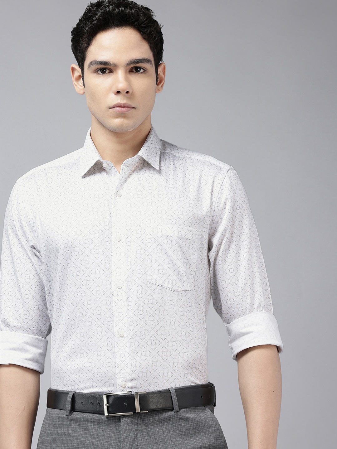 

Arrow Manhattan Slim Fit Printed Pure Cotton Formal Shirt, White