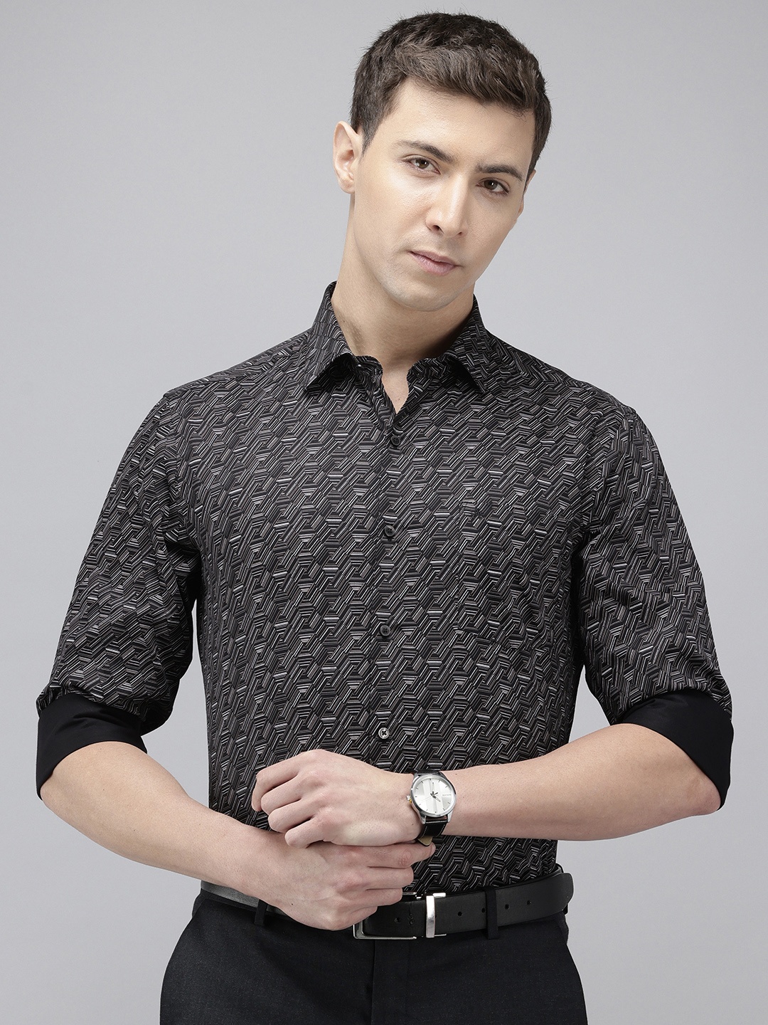 

Arrow Manhattan Slim Fit Printed Pure Cotton Formal Shirt, Black