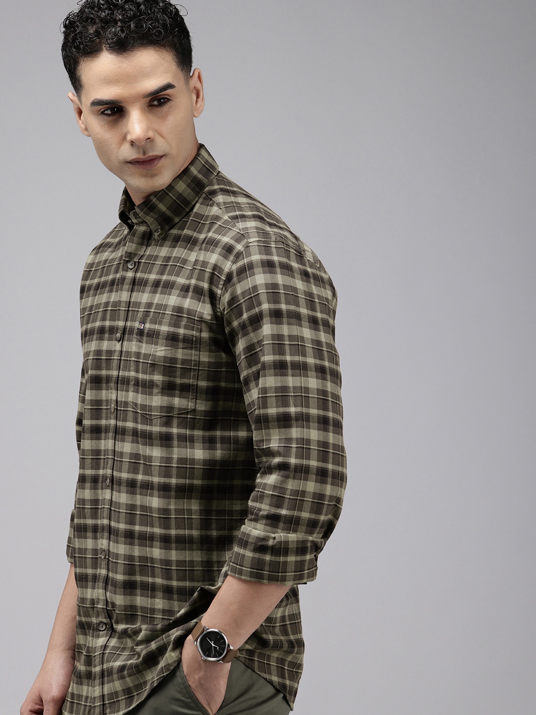 

Arrow Pure Cotton Manhattan Slim Fit Button-Down Collar Checked Casual Shirt, Green