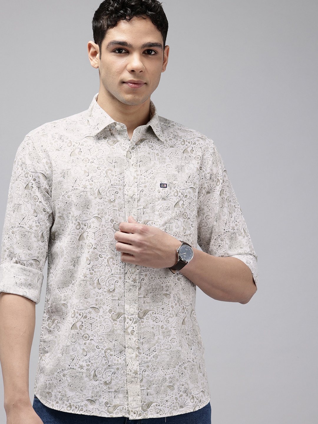 

Arrow Manhattan Slim Fit Ethnic Motifs Printed Pure Cotton Casual Shirt, White