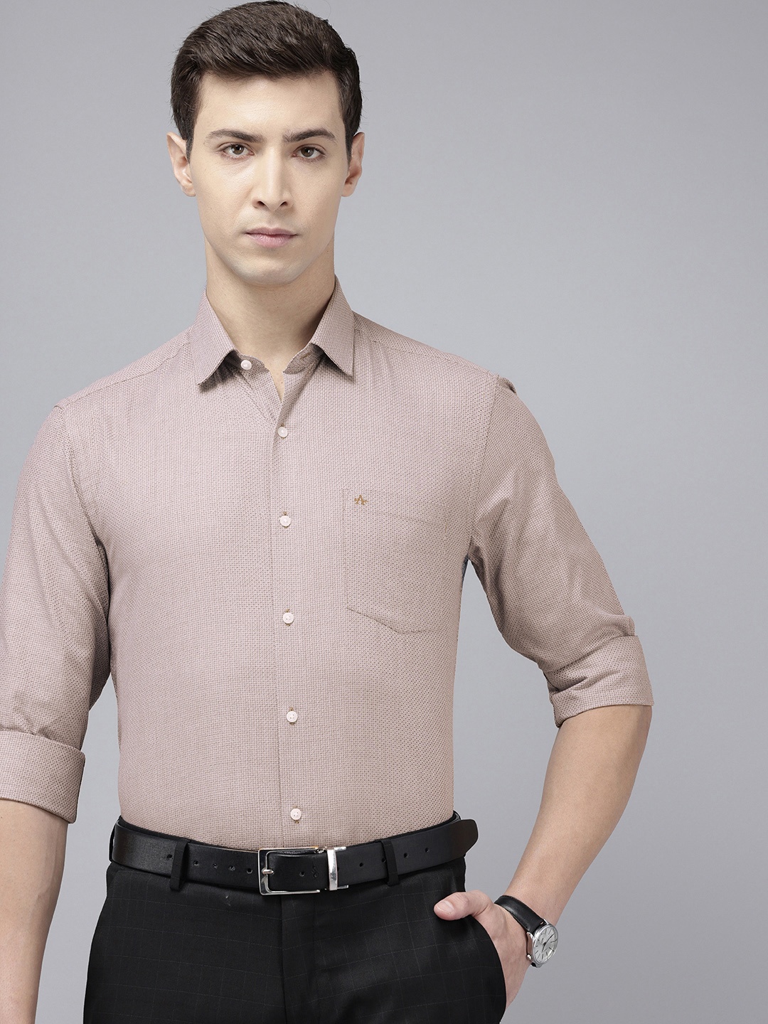 

Arrow Manhattan Slim Fit Self Designed Pure Cotton Formal Shirt, Brown