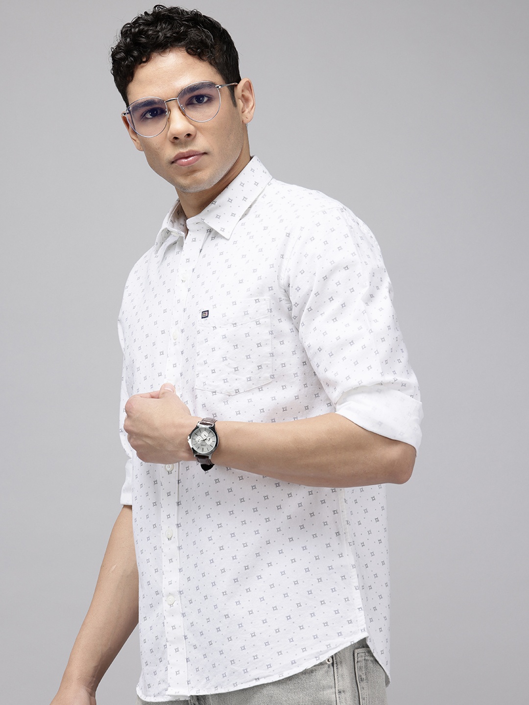 

Arrow Manhattan Slim Fit Geometric Printed Pure Cotton Casual Shirt, White