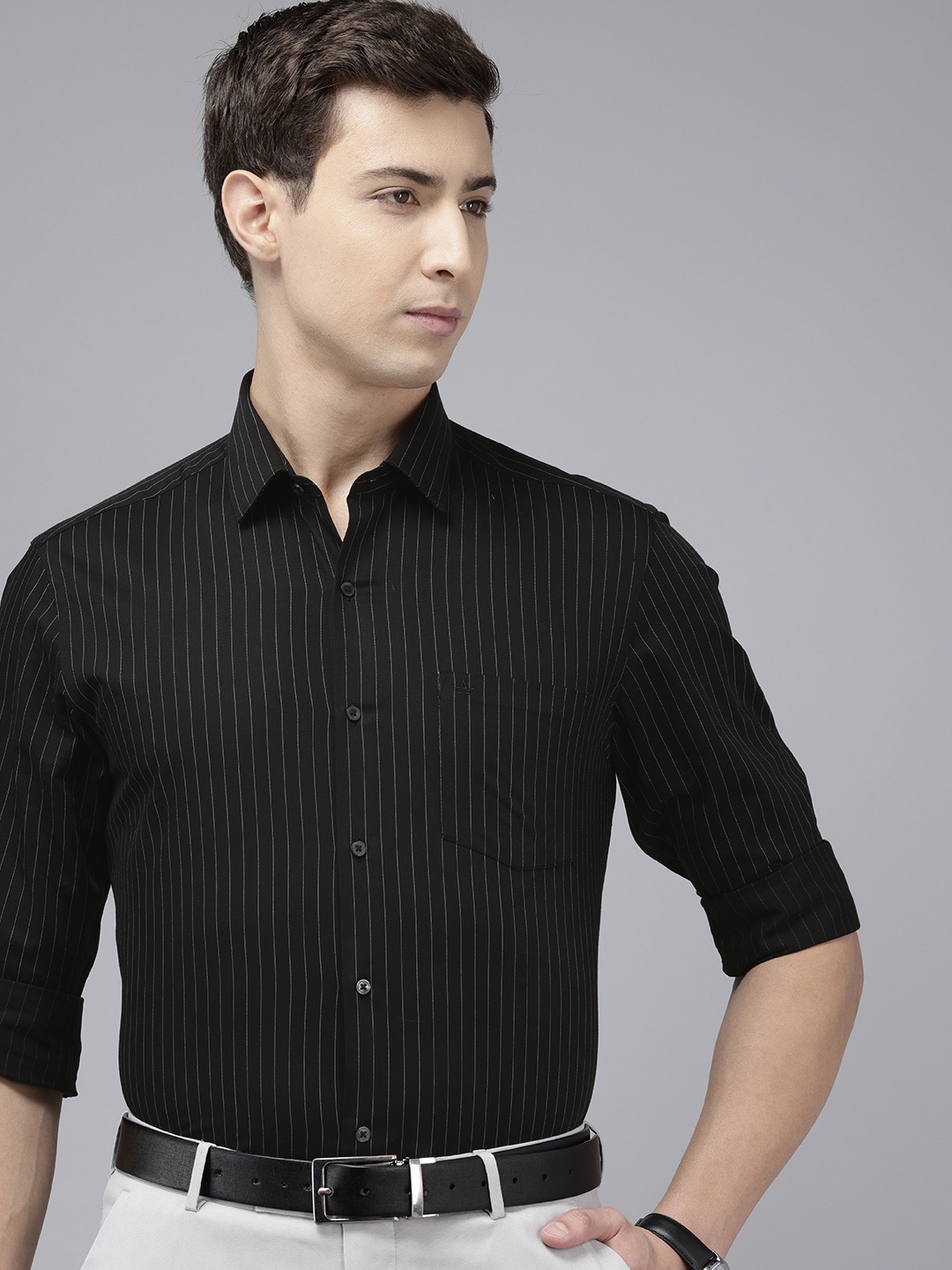 

Arrow Manhattan Slim Fit Striped Pure Cotton Formal Shirt, Black