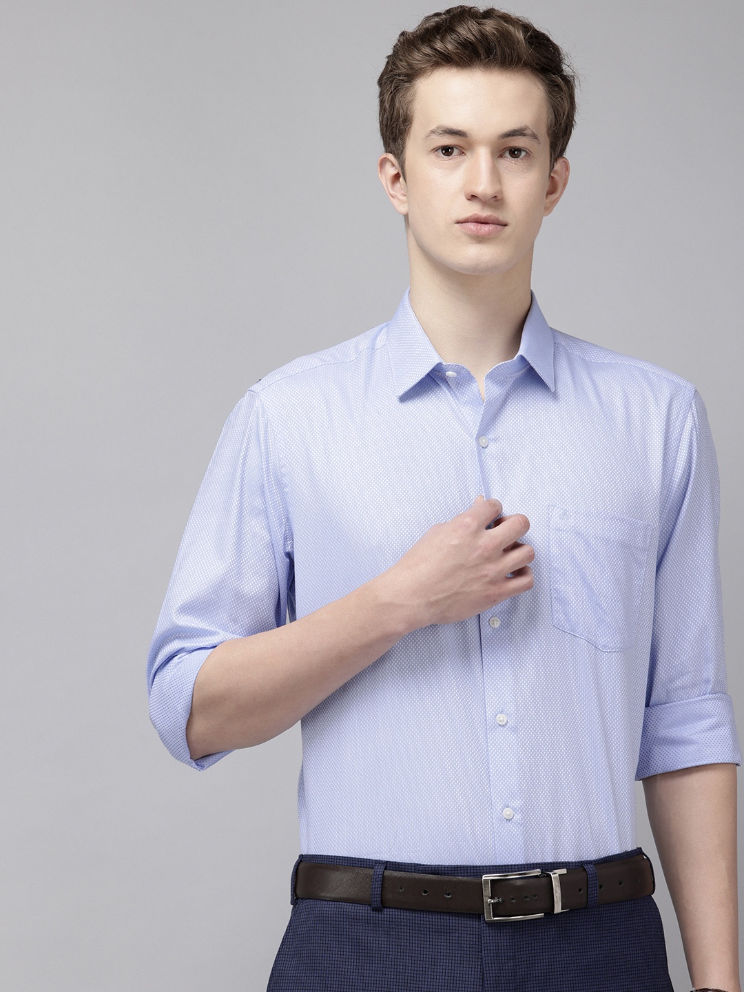 

Arrow Pure Cotton Manhattan Slim Fit Textured Formal Shirt, Blue