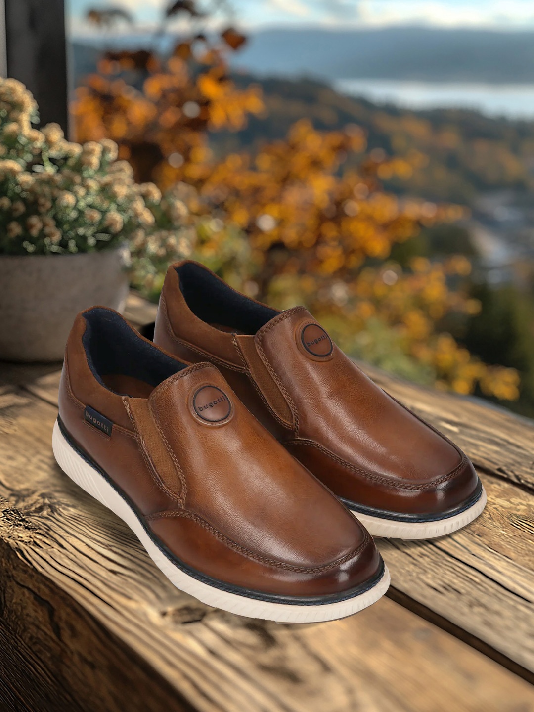 

Bugatti Men Leather Mid-Top Slip-On Sneakers, Brown