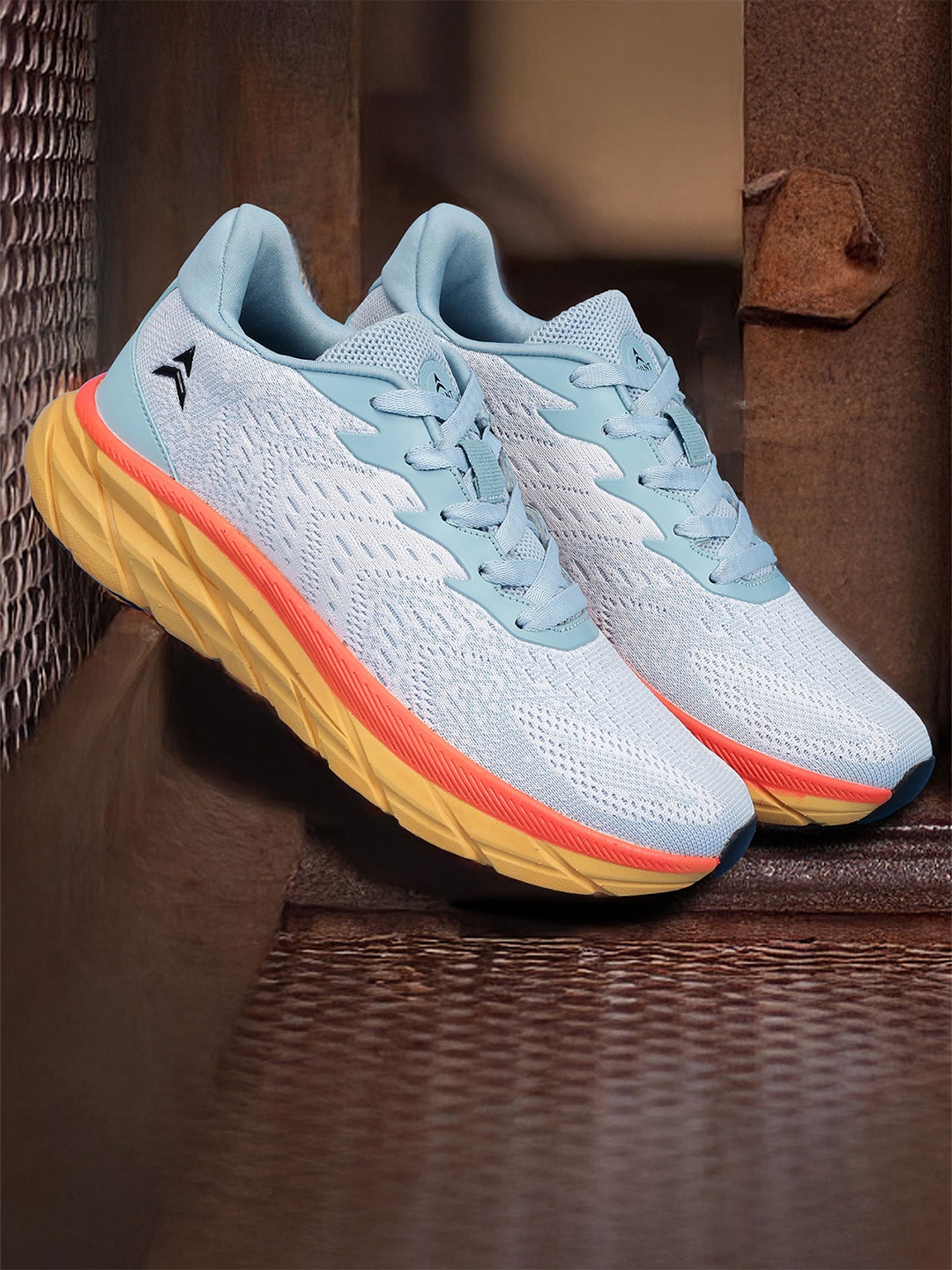 

Avant Women Skyline Mesh Running Shoes, Blue