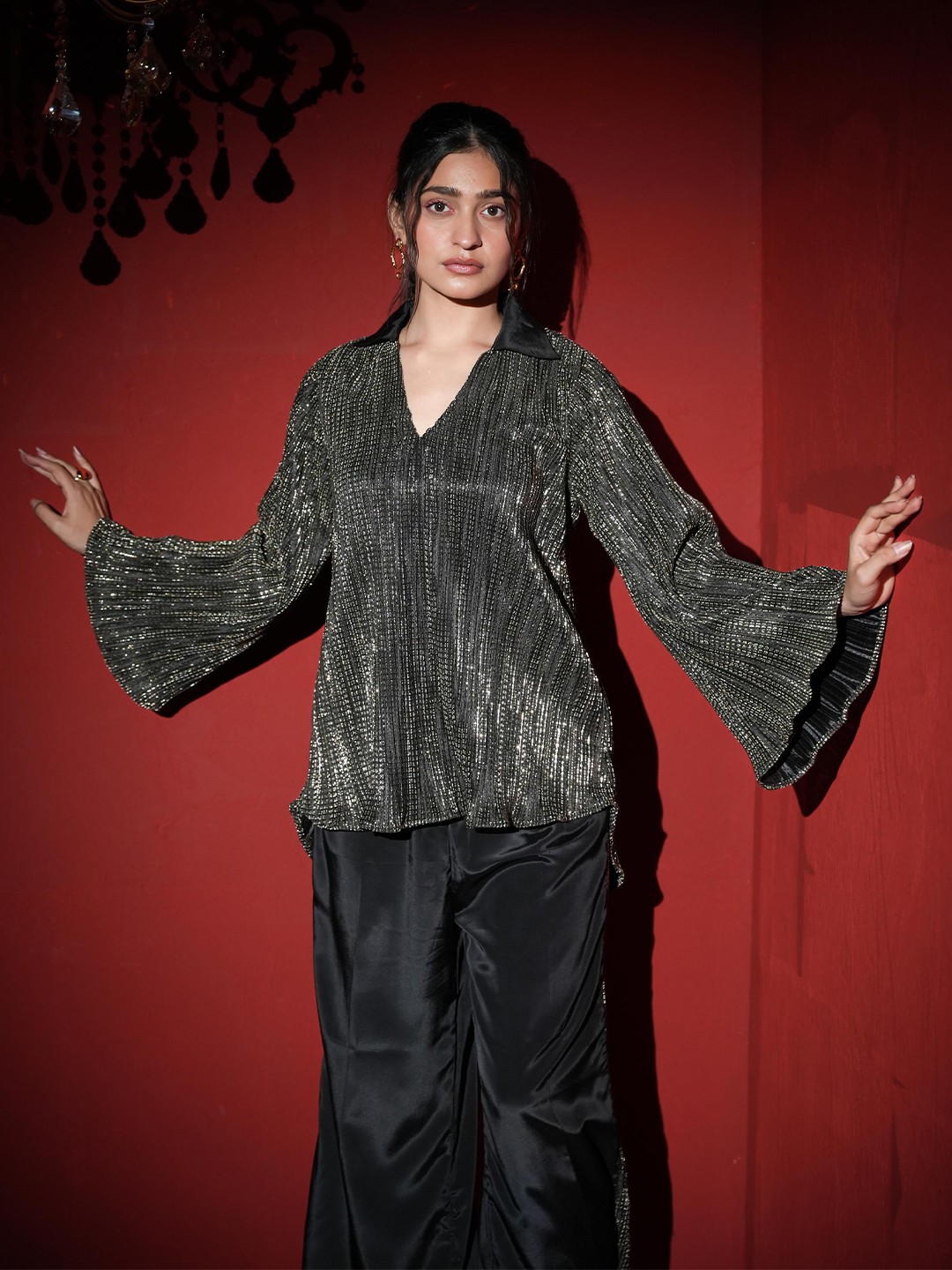 

MQ Marquino Self Design Flared Sleeves Shirt With Trousers, Black
