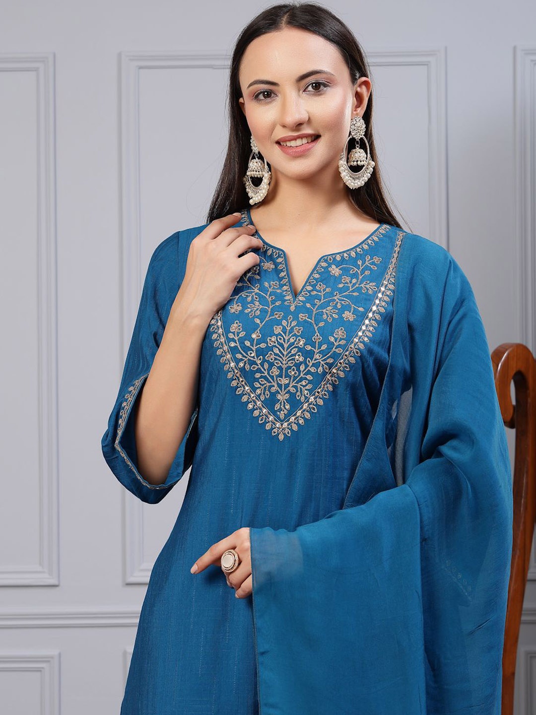 

Nayam By Lakshita Ethnic Motif Yoke Design Sequinned Straight Kurta With Trouser & Dupatta, Blue