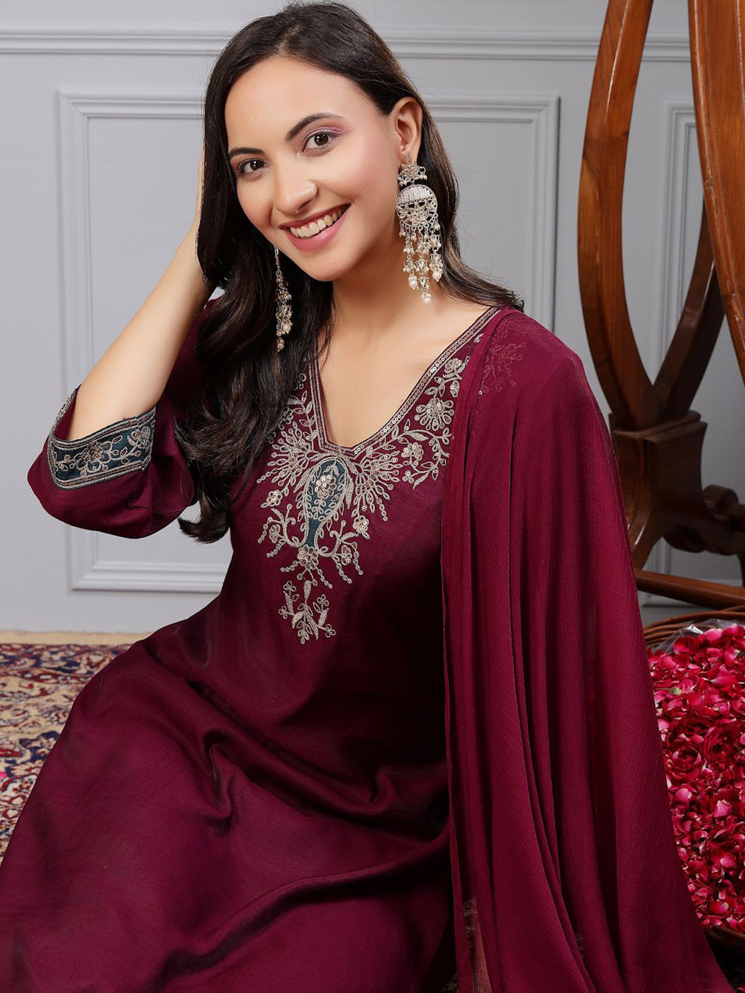 

Nayam By Lakshita Floral Yoke Design Straight Sequinned Kurta with Trousers & Dupatta, Burgundy