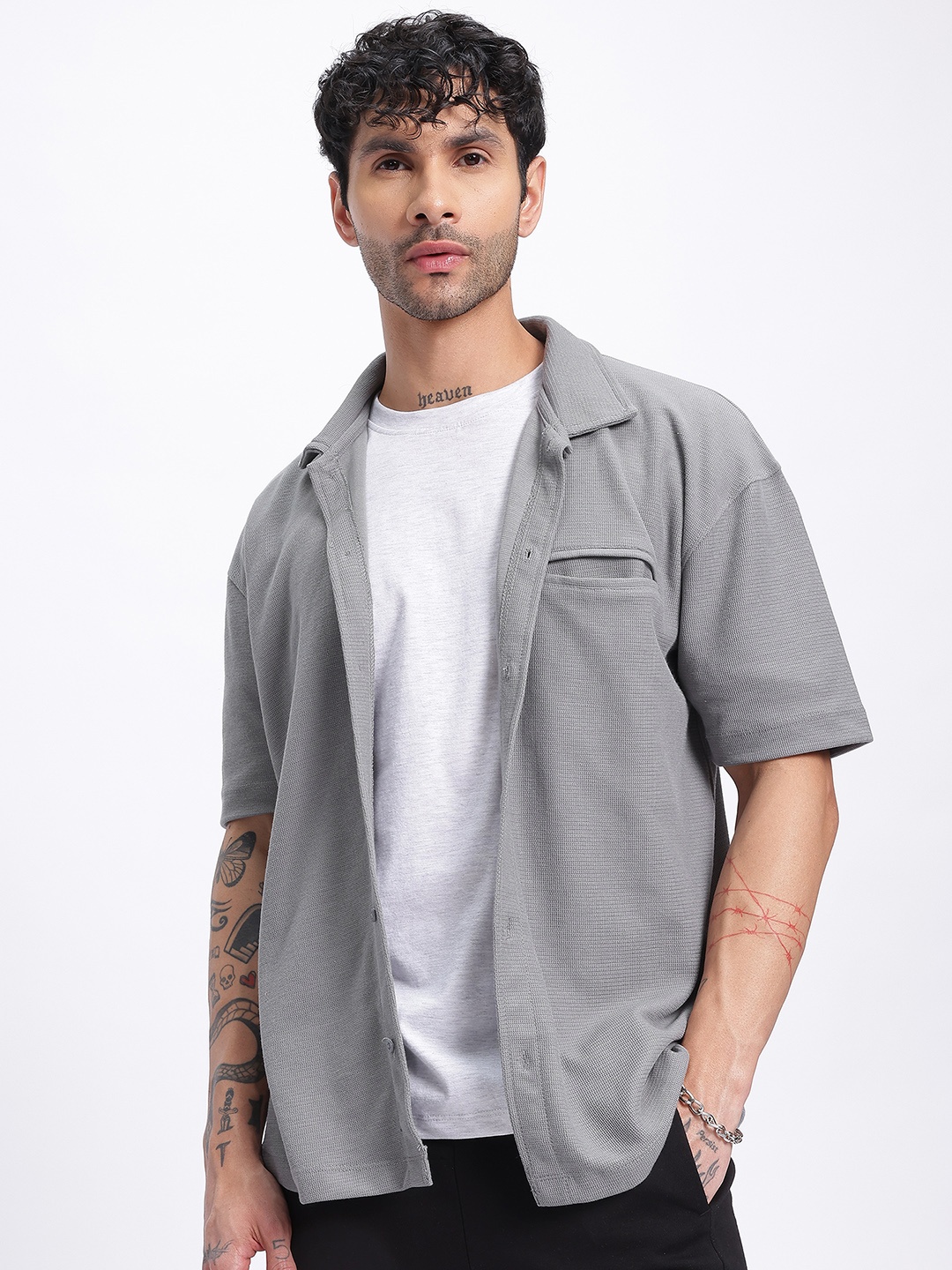 

glitchez Flowy Silhouette Zig Zag Textured Drop-Sleeves Relaxed Fit Shirt, Grey