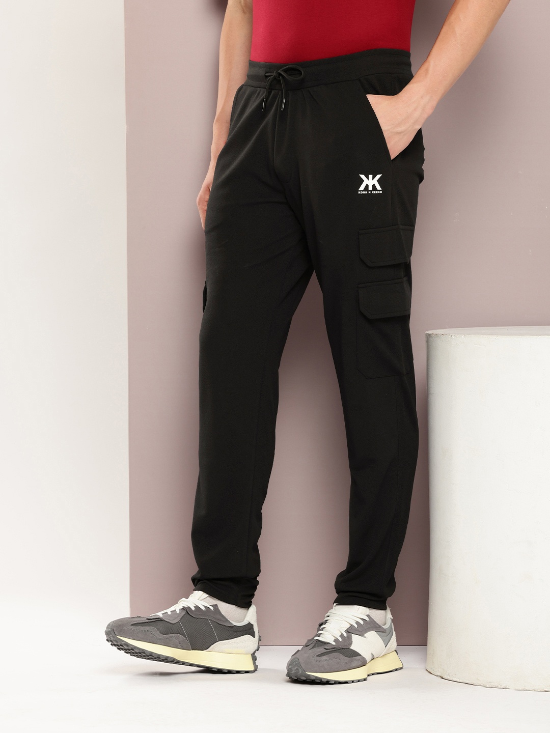 

Kook N Keech Men Relaxed Fit Joggers, Black