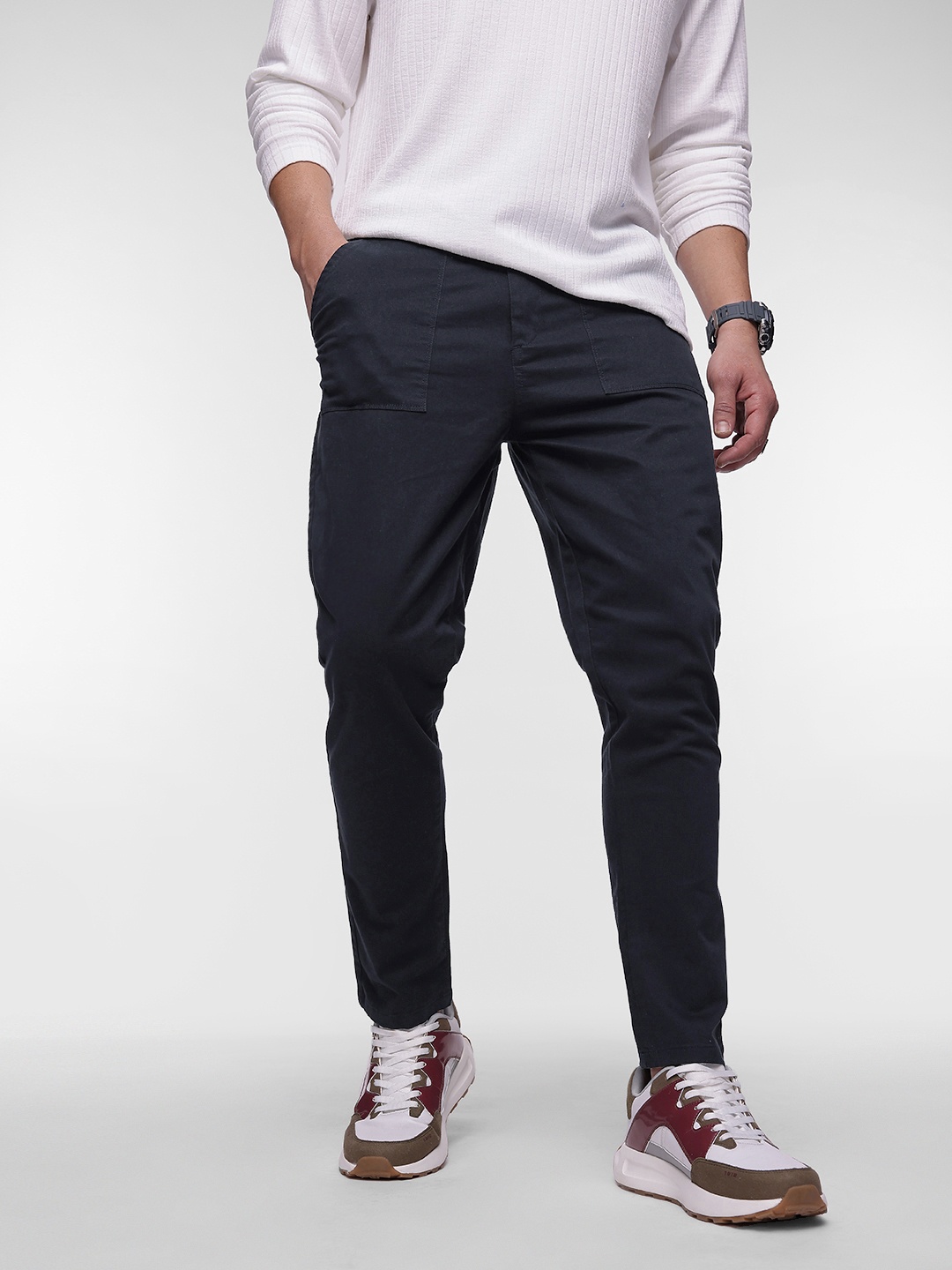 

FCUK Men Tapered Fit Trousers, Navy blue