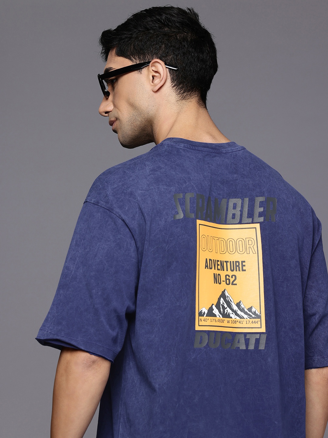 

Ducati Graphic Printed Drop-Shoulder Sleeves Pure Cotton T-shirt, Blue