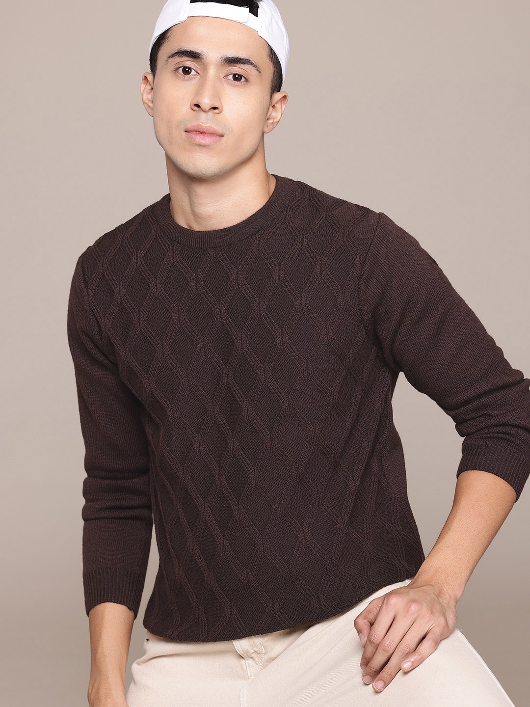 

The Roadster Lifestyle Co. Geometric Textured Pullover, Coffee brown