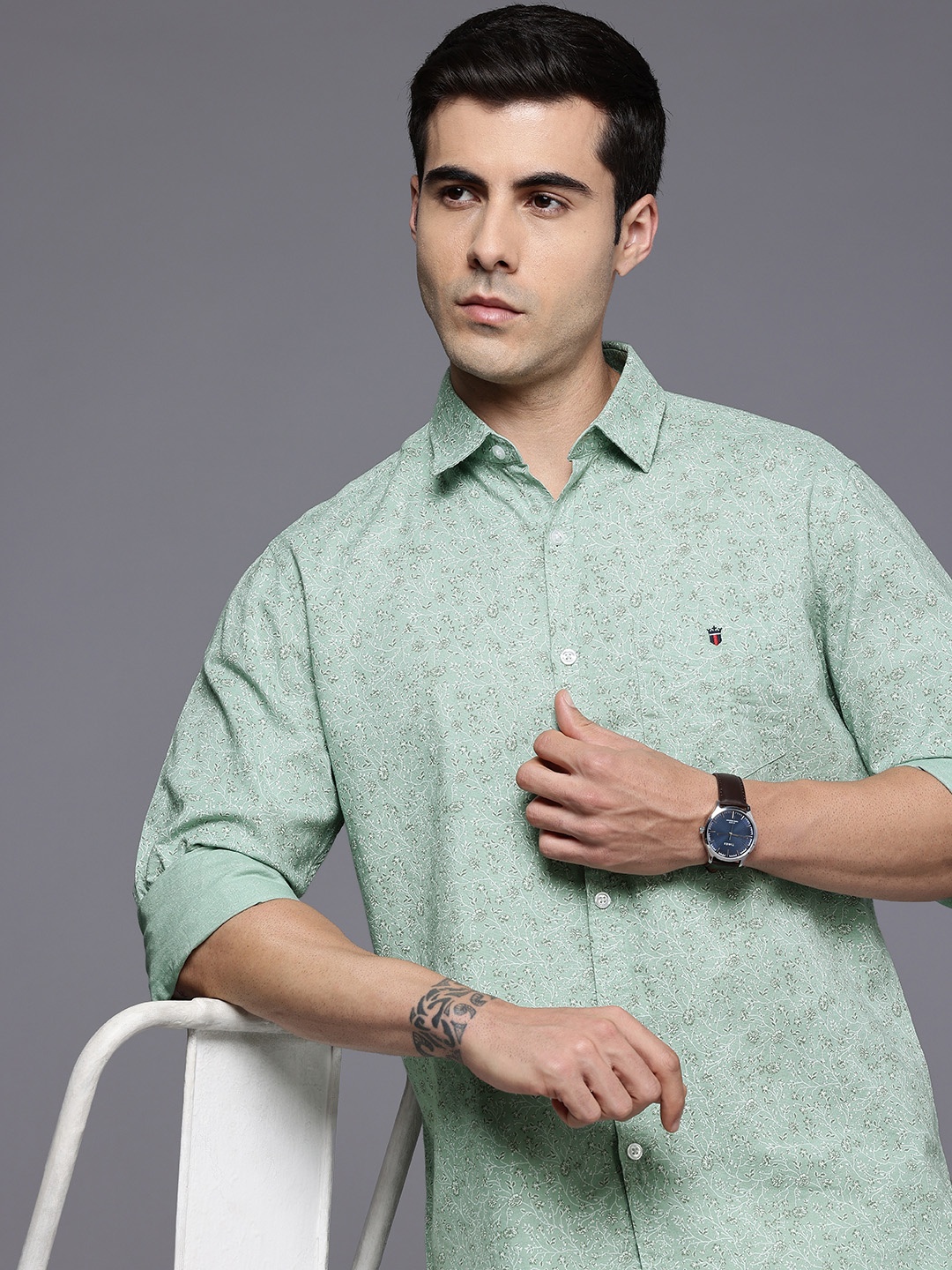 

Louis Philippe Sport Slim Fit Floral Printed Casual Shirt, Green