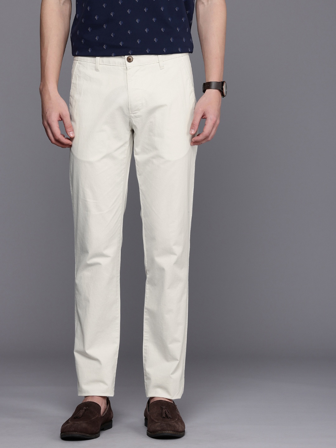 

Louis Philippe Sport Men Slim Fit Chinos Trousers, Off white