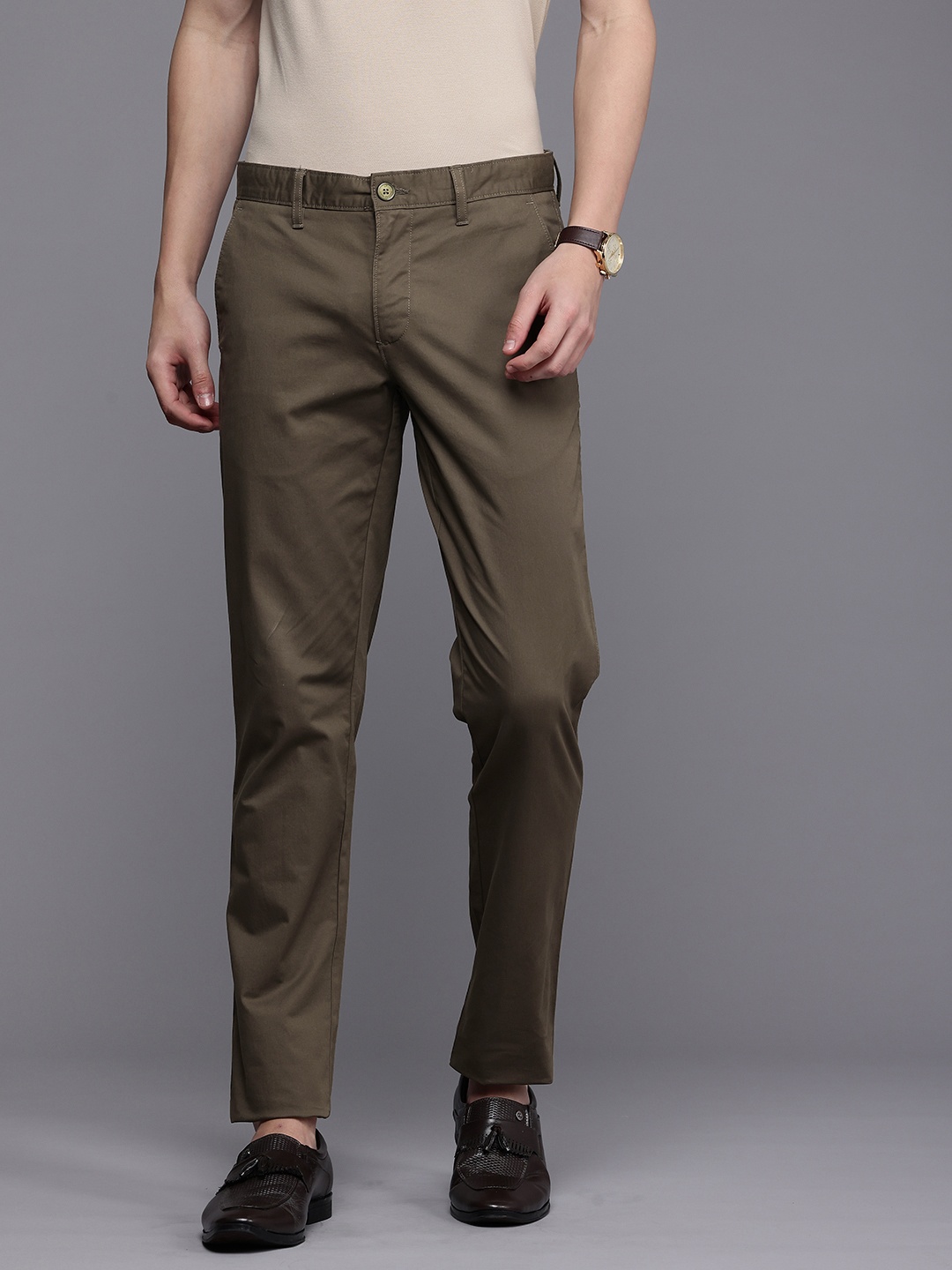 

Louis Philippe Sport Men Slim Fit Chinos Trousers, Brown