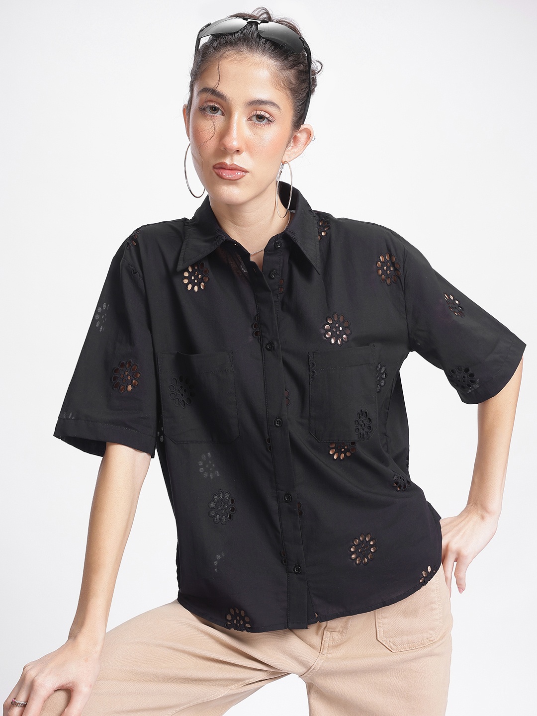 

glitchez Relaxed Stitch Embroidered Schiffli Shirt, Black