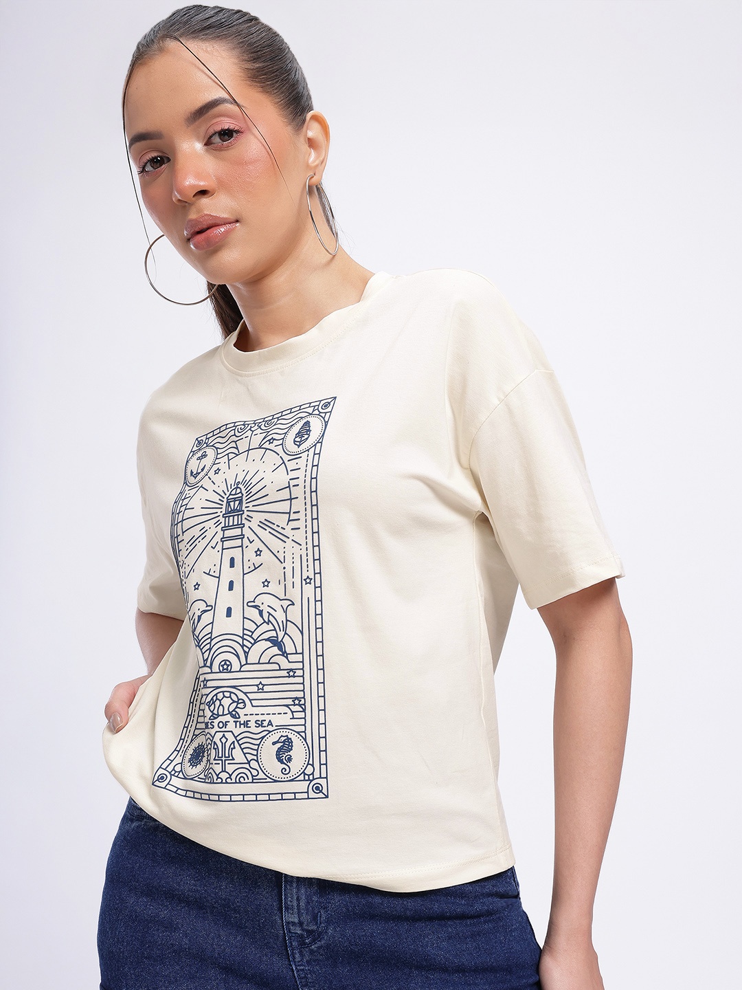 

glitchez Story-Telling Graphics Print Drop-Shoulder Sleeves T-shirt, Off white