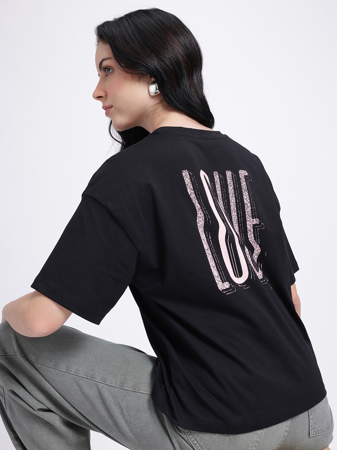 

glitchez Love Bomb Printed Drop-Shoulder Relaxed T-shirt, Black