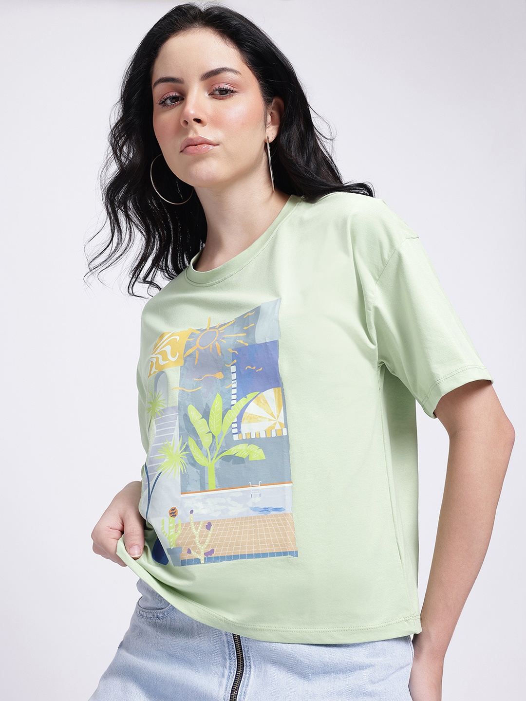 

glitchez Graphic Dialogues Print Drop-Shoulder Sleeves Regular Fit T-shirt, Green