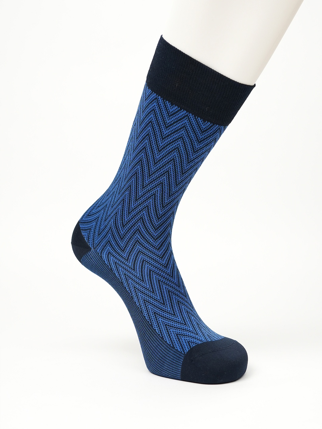 

Theater Men Chevron Patterned Cotton Calf Length Socks, Blue