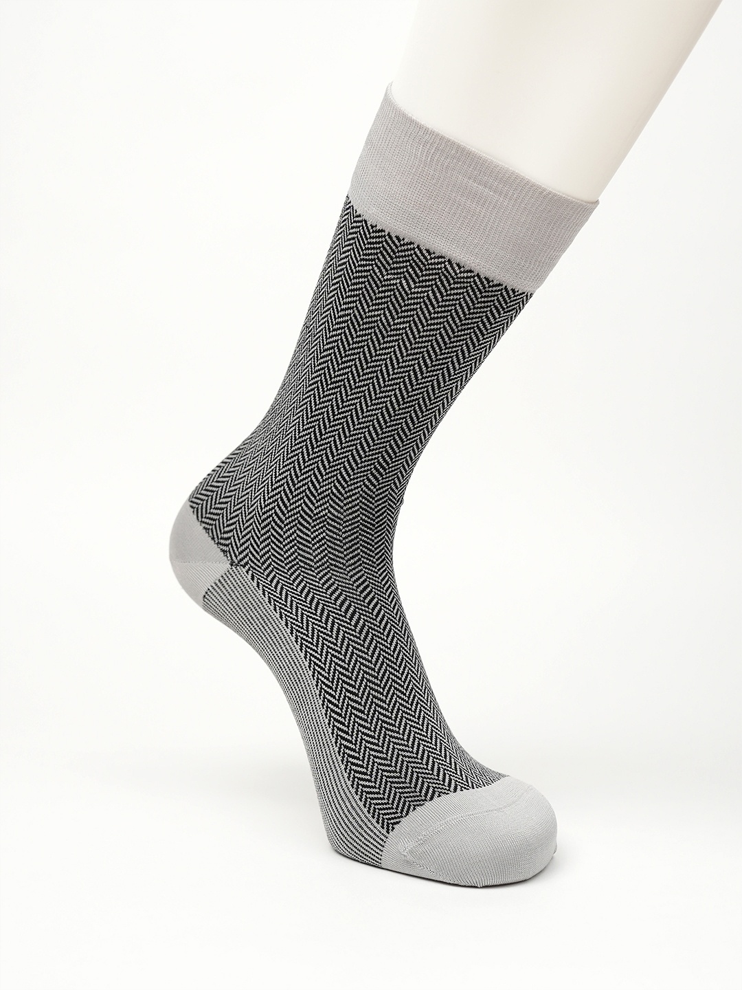

Theater Men Patterned Calf Length Socks, Grey