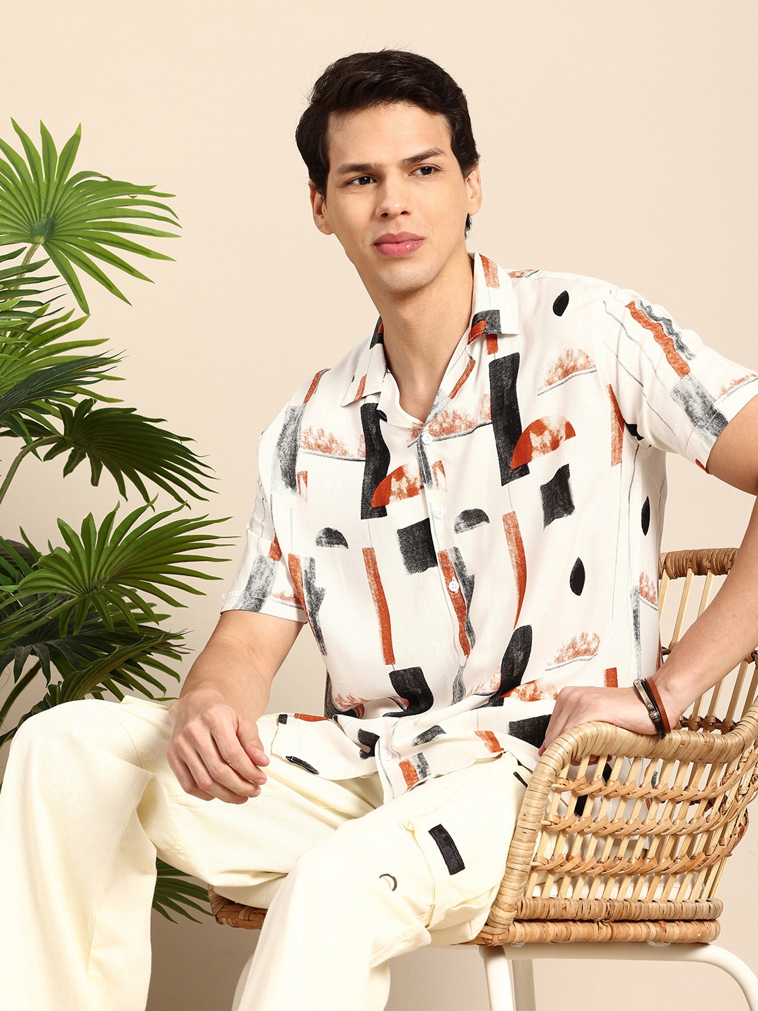 

Mast & Harbour Men Slim Fit Printed Cuban Collar Casual Shirt, White