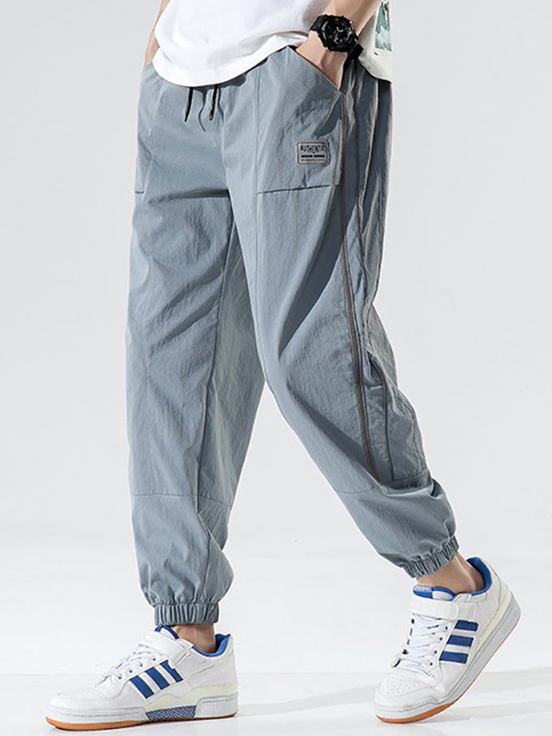 

StyleCast x Revolte Men Regular Fit Mid-Rise Joggers, Grey