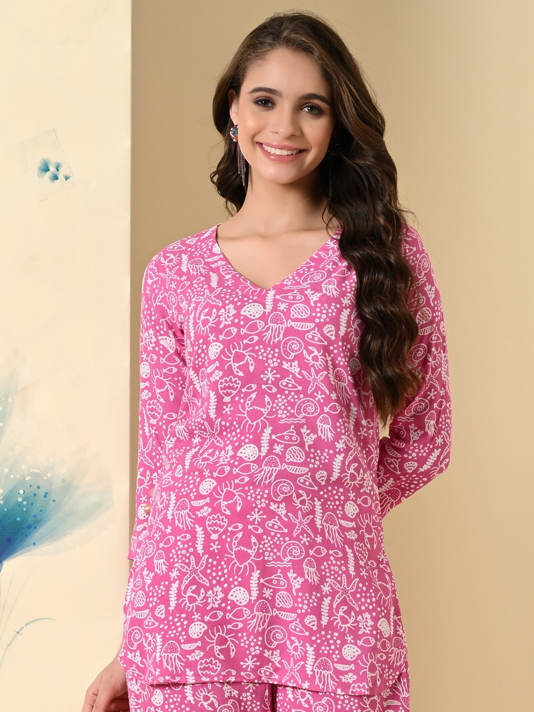 

ANNSH APPAREL Conversational Printed V-Neck Tunic With Trousers, Pink