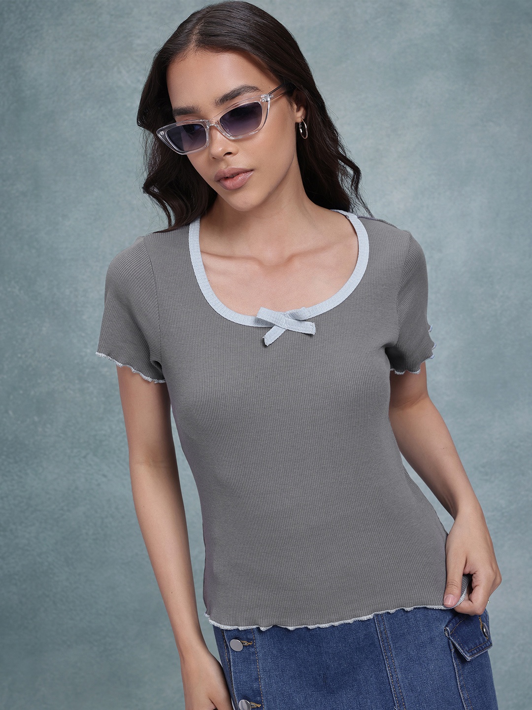 

The Roadster Life Co. Ribbed Contrast Bow Detail Top, Charcoal