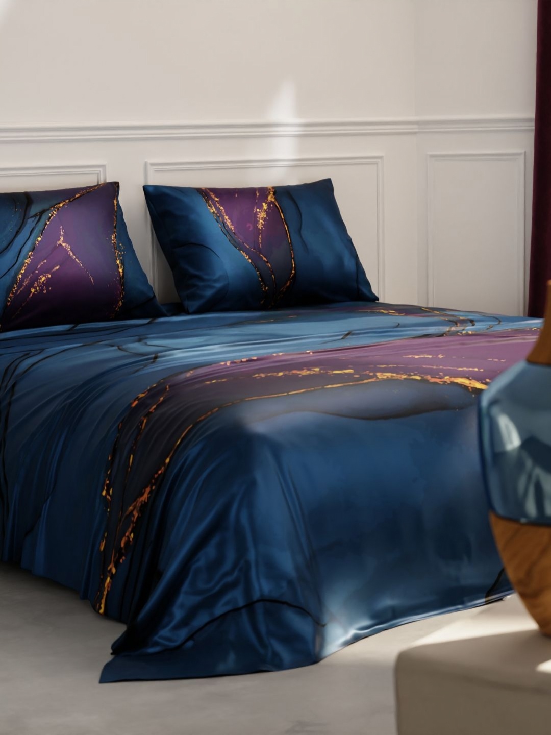 

Stoa Paris Navy Louvre Collection King Bedsheet With 2 Pillow Covers, Navy blue