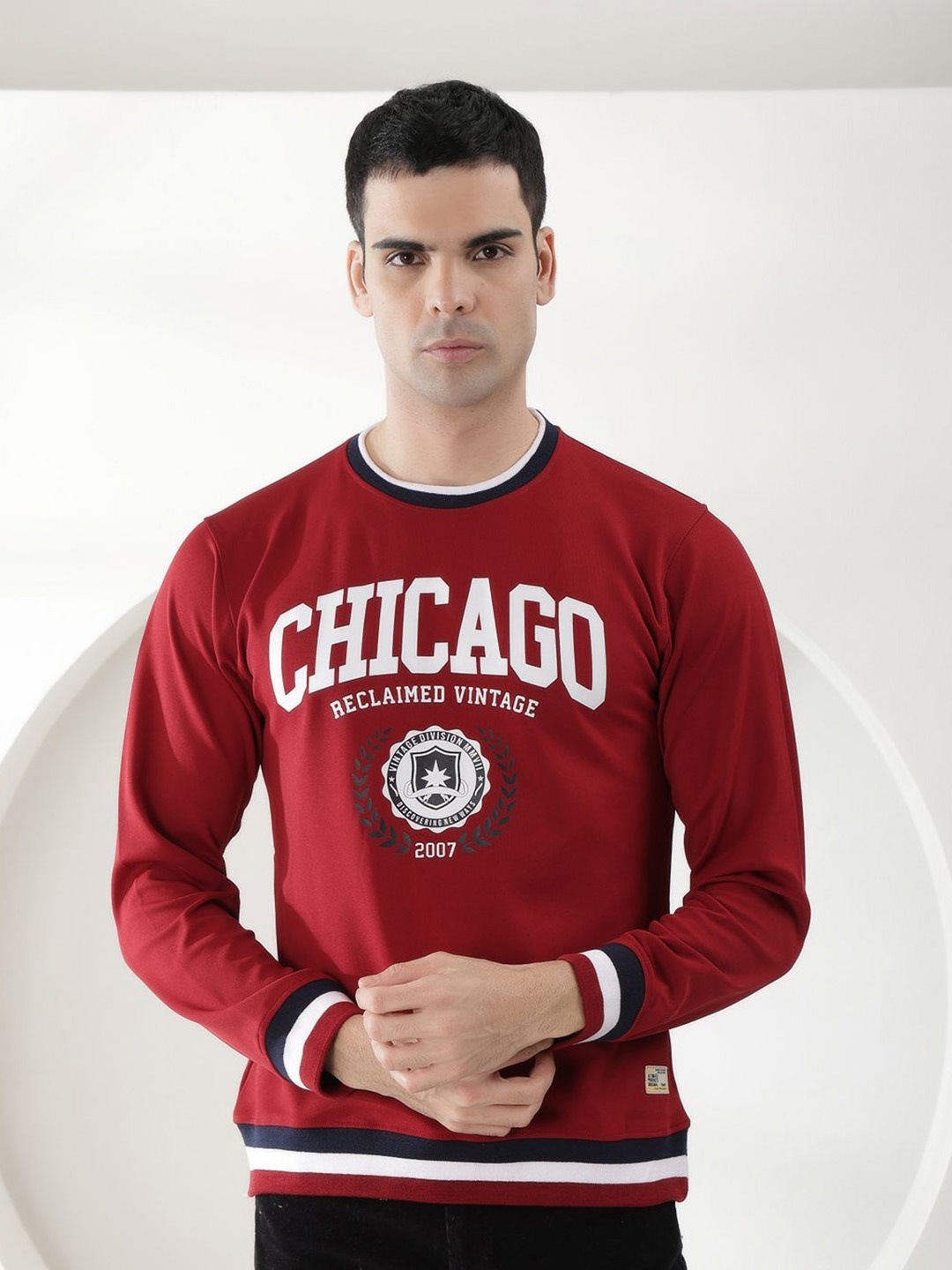 

COBB Men Typography Printed T-shirt, Maroon