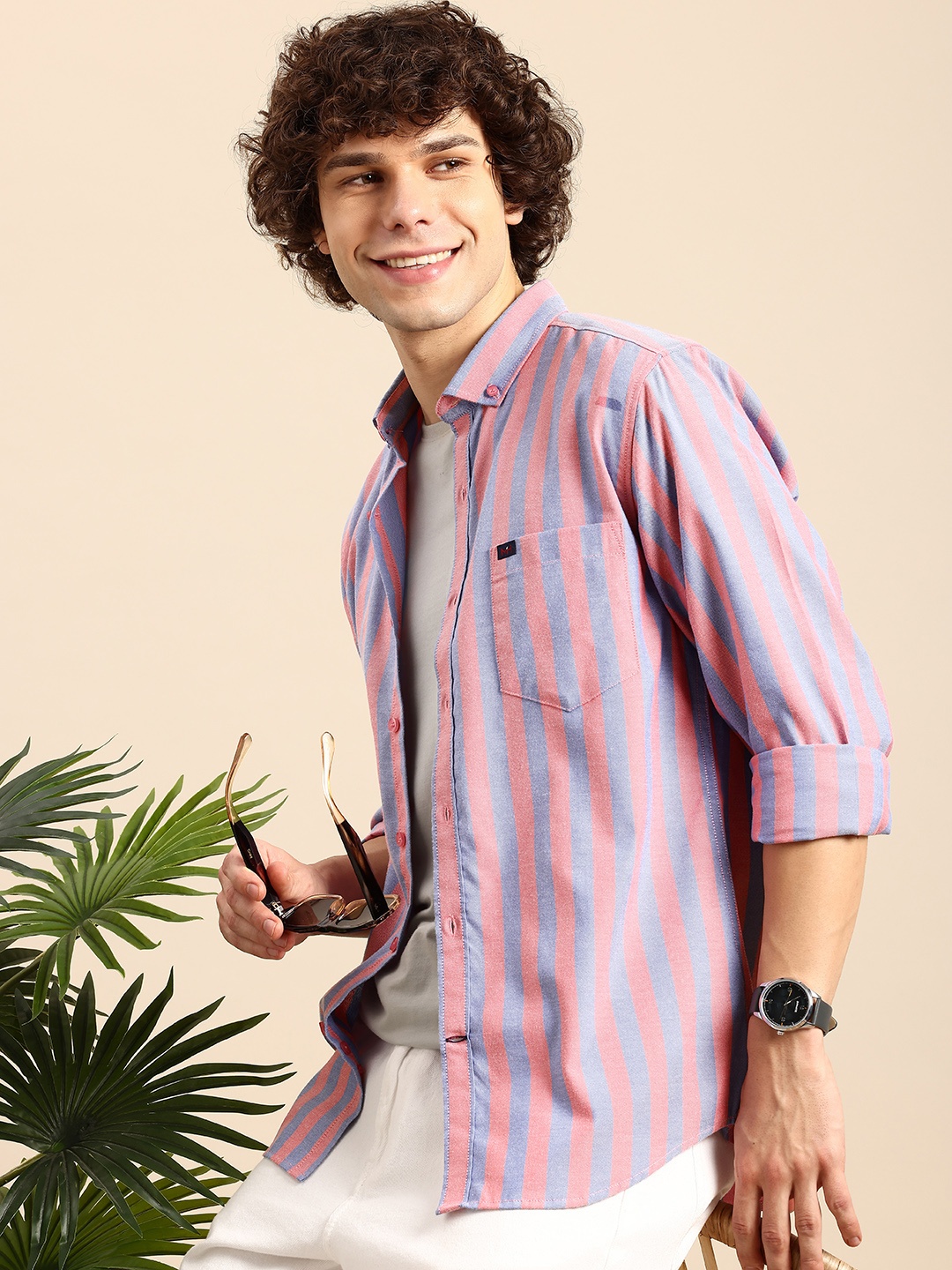 

Mast & Harbour Men Standard Striped Casual Shirt, Red