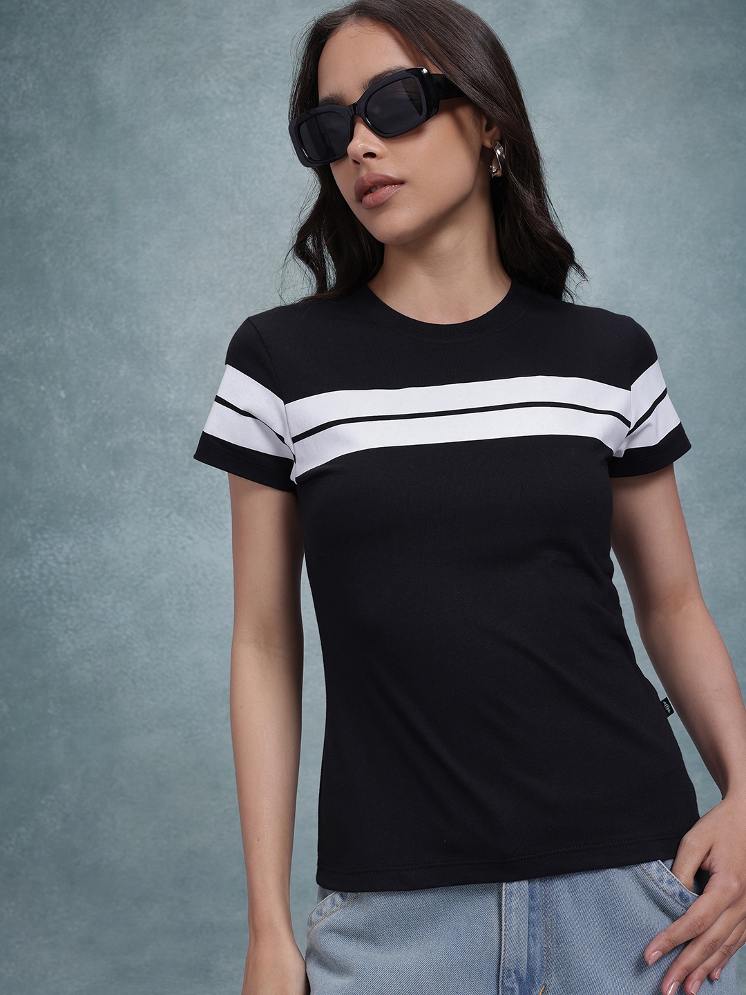 

The Roadster Life Co. Striped Monochrome T-shirt, Black