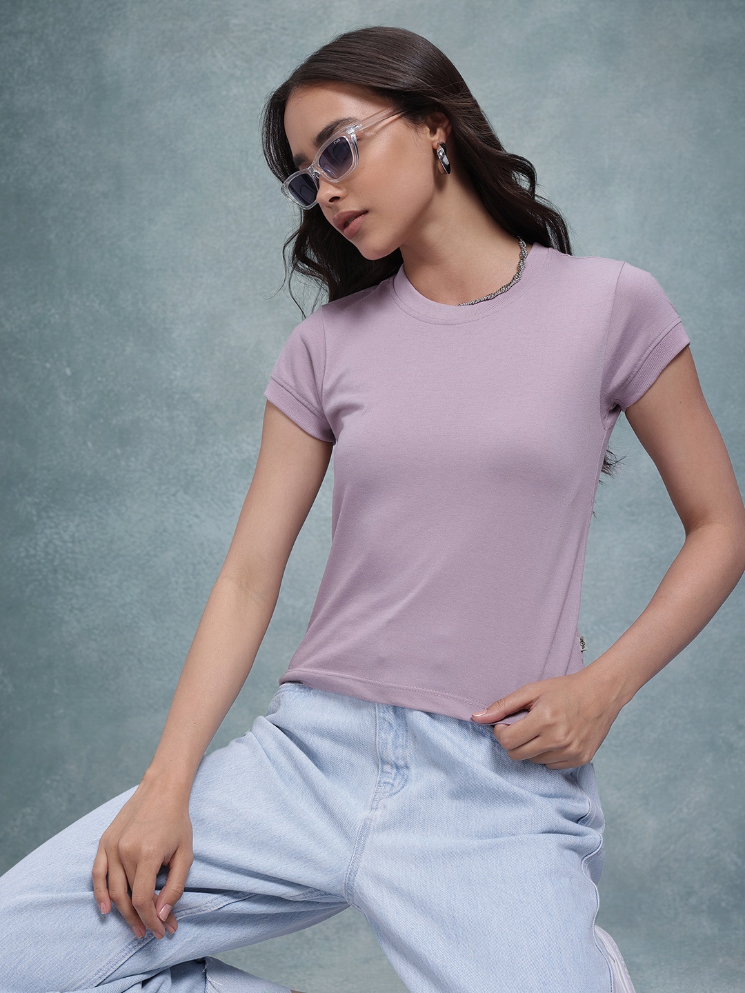 

The Roadster Life Co. Solid T-shirt, Mauve