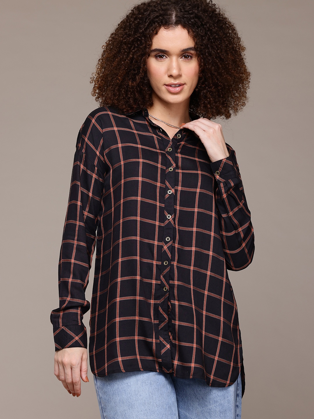 

Roadster Women Buffalo Checked Casual Shirt, Black