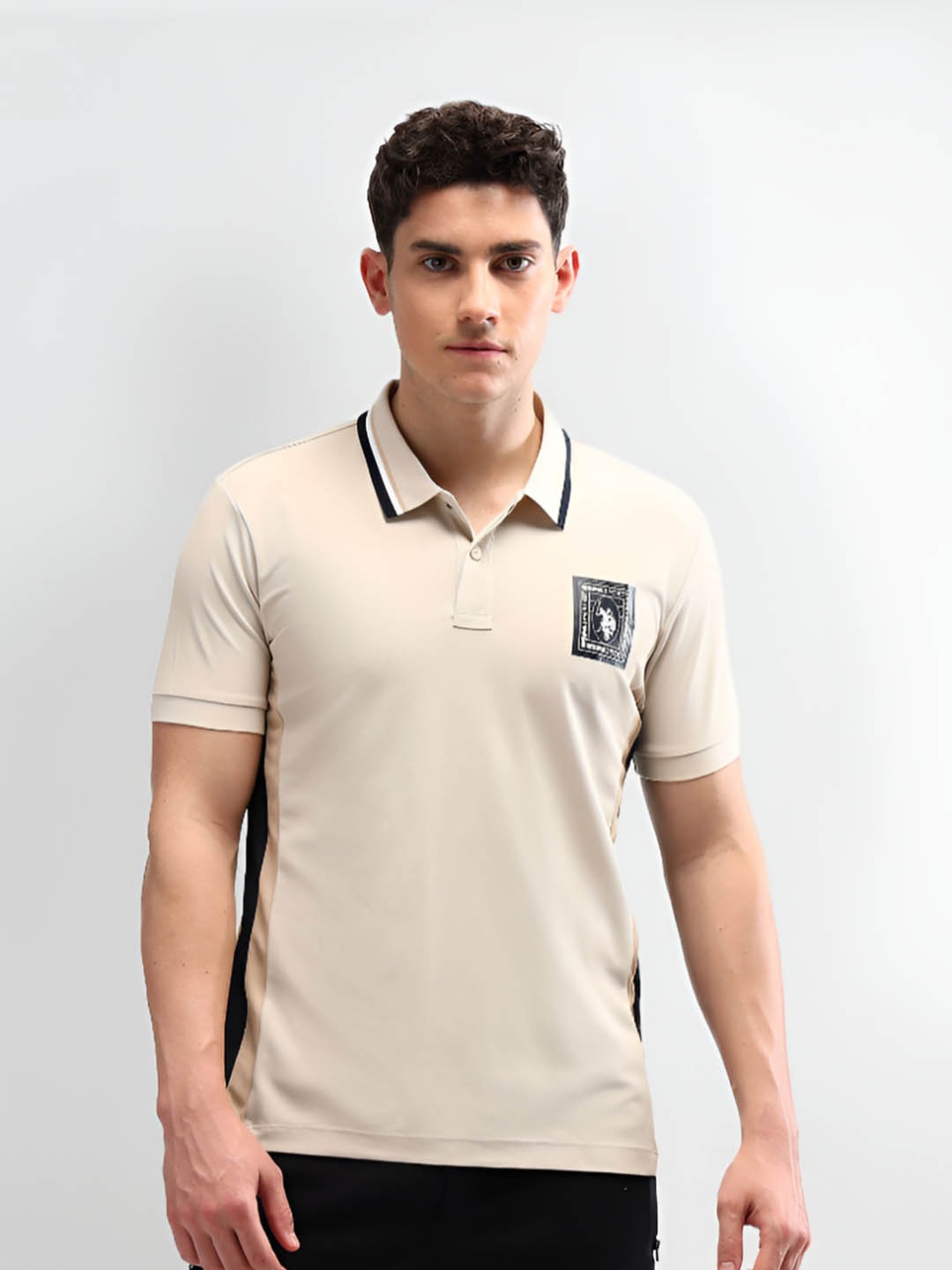 

U.S. Polo Assn. Men Colourblocked Slim Fit T-shirt, Beige
