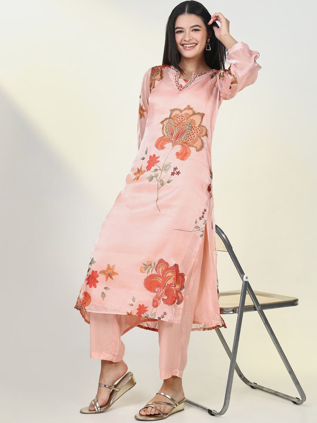

SHOWOFF Floral Printed Regular Beads Work Organza Kurta With Trouser With Camisole, Peach