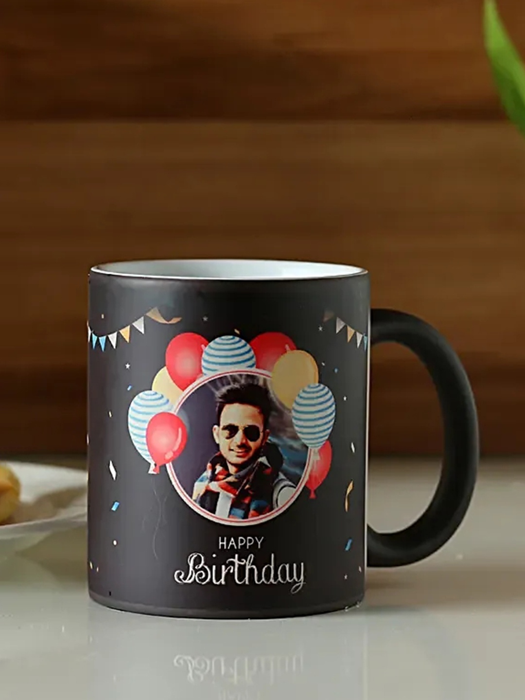

fnp Black & Red Personalised Photo Ceramic Matte Mug