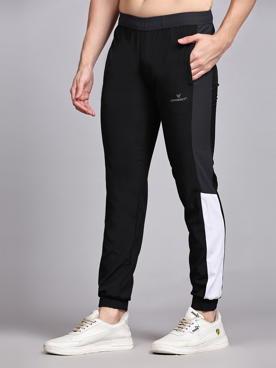 

Dpassion Men Regular Fit Mid Rise Joggers, Black